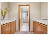 15682 Yamhill Rd - Photo 37