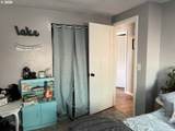 2045 19TH St - Photo 19
