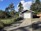 2045 19TH St - Photo 3