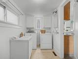 2220 Yamhill St - Photo 17
