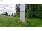 423 Lancaster Dr - Photo 6
