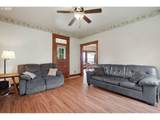 1735 Pine St - Photo 17