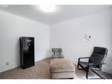 1735 Pine St - Photo 18