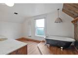 1735 Pine St - Photo 26