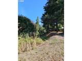 1843 Main St - Photo 2