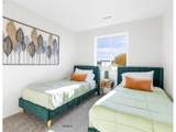1075 Emerald Dr - Photo 17