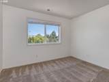 16985 Shadow Hills Ln - Photo 22