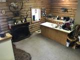 1575 Mccann St - Photo 3