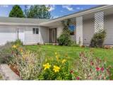 3035 12TH St - Photo 2