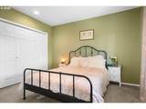 2689 Fillmore Ave - Photo 36