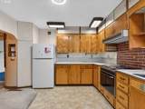 453 Yamhill St - Photo 13