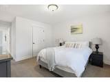 1343 Sunrise Ln - Photo 17