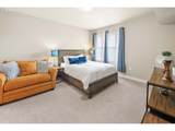 1000 Holladay Dr - Photo 22