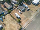 1045 1085 Mill St - Photo 14