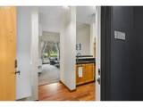 701 Columbia St - Photo 9