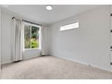 8823 Endicott Ave - Photo 14