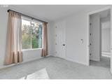 8823 Endicott Ave - Photo 21