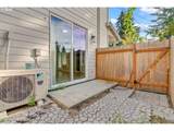 8823 Endicott Ave - Photo 24