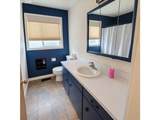 1510 Lester St - Photo 12