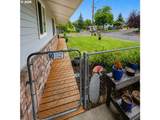 1510 Lester St - Photo 3
