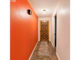 1510 Lester St - Photo 4