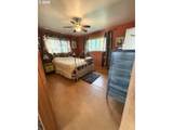 1328 King Ave - Photo 14