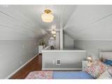 914 Pine St - Photo 24