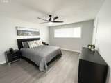 403 Clackamas Cir - Photo 23