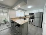 403 Clackamas Cir - Photo 6