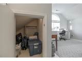2750 Holiday Ln - Photo 30