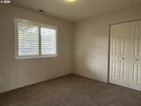 1202 Second Ave - Photo 20