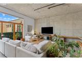 411 Flanders St - Photo 15