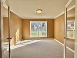 4115 Dahlia Dr - Photo 9