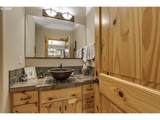 845 67TH Ave - Photo 18