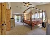 845 67TH Ave - Photo 20