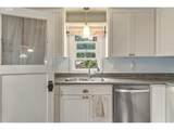 707 Russell St - Photo 2