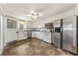 707 Russell St - Photo 3