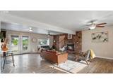1060 7TH St - Photo 19