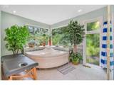 25906 Highview Dr - Photo 26