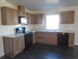 1044 Emerald Dr - Photo 10