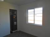 1044 Emerald Dr - Photo 13