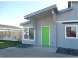 1044 Emerald Dr - Photo 2