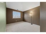 15852 Upman Way - Photo 18