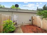14134 Burnside St - Photo 33
