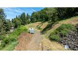 679 Fisher Dr - Photo 3