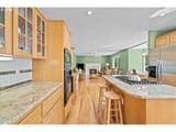 1083 Acacia Pl - Photo 16