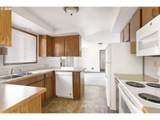 5513 Issler St - Photo 7