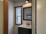 545 Warren St - Photo 24