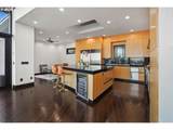 1551 Upper Hall St - Photo 19