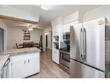 1105 Manzanita Way - Photo 11